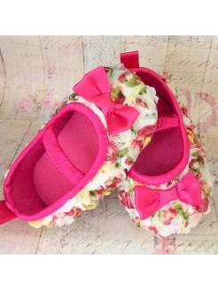 Baby girl shoes Flowers fuchsia