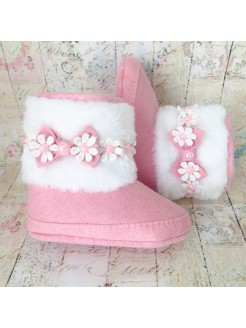 Baby girl boots with pearl flowers