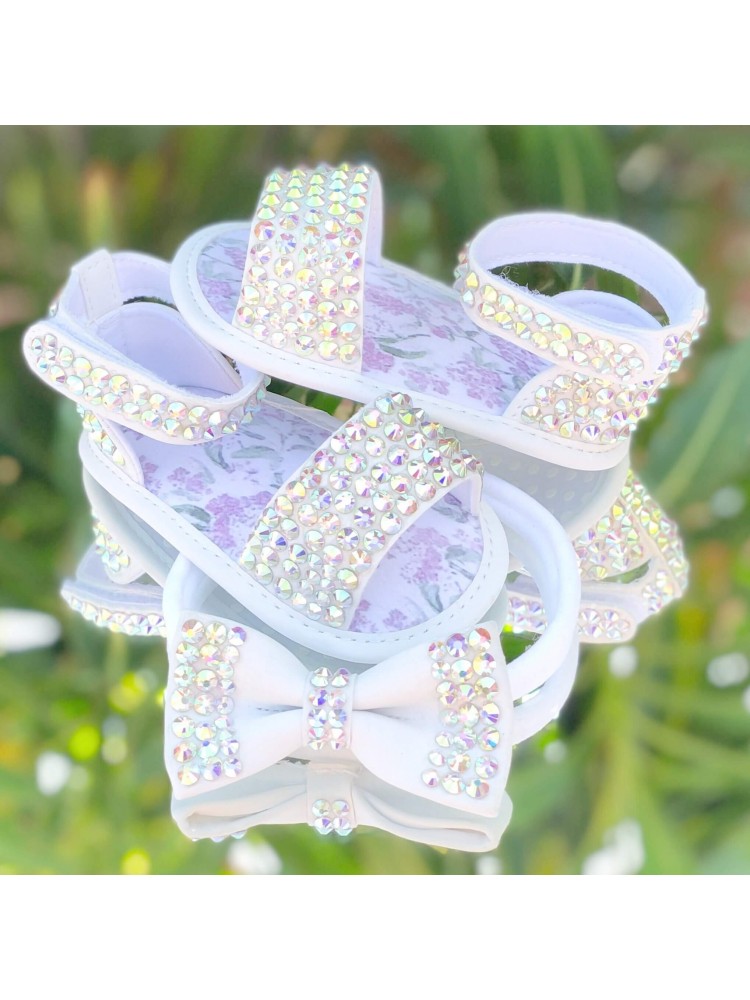 Baby girl christening sandals with crystals Baby girl christening sandals with crystals