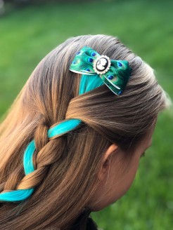 Hair clip with extensions Peacock