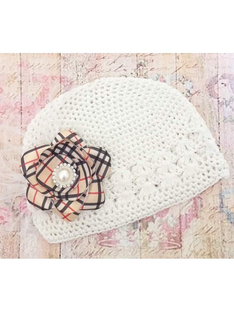 Baby Girl Crochet Hat Burberry With Feathers