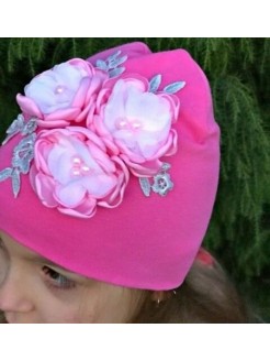 Baby Girl Handmade Hat With Pink And White Flowers