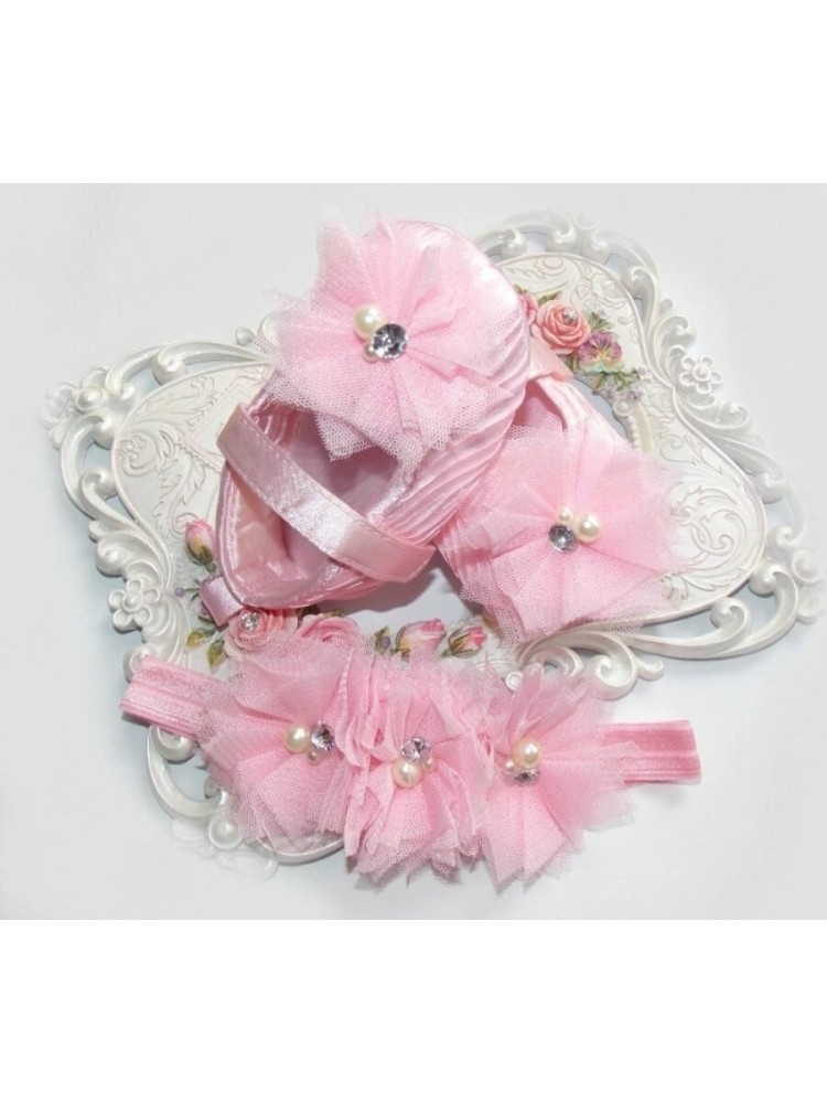 Baby girl shoes pink tulle flowers