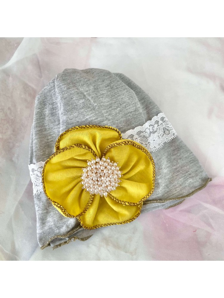 Baby Girl Cotton Hat in Grey olor with Yellow Flower Baby Girl Cotton Hat in Grey olor with Yellow Flower