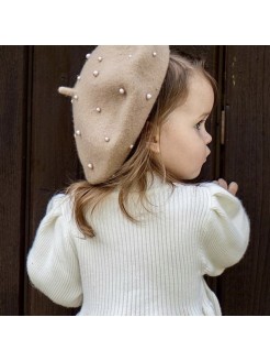 Wool beret hat for girl with pearls