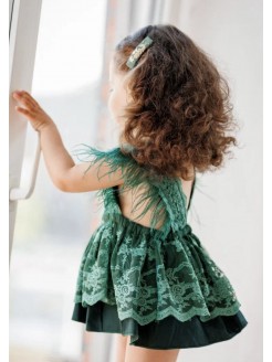 Girl Green Dress with Feathers