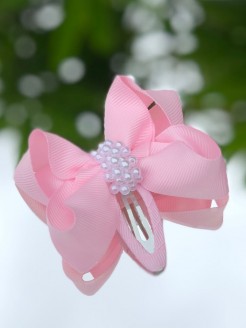 Handmade Baby Girl Hair Clip Bow with Pearls