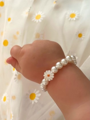 Baby Girl Daisy Pearls Necklace and Bracelet Set