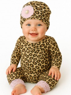Baby girl leopard print 3-piece outfit with romper, leggings with pink lace ruffles, and hat decorated with chiffon flower