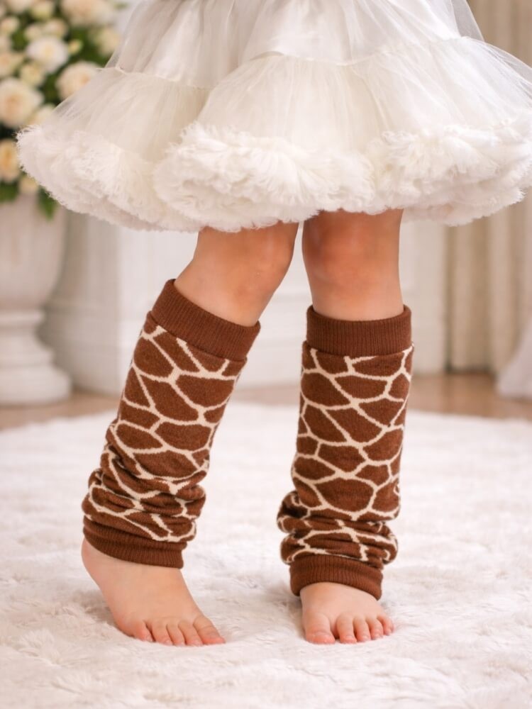 Baby girl leg warmers Giraffe print