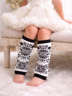 Baby girl leg warmers Damask