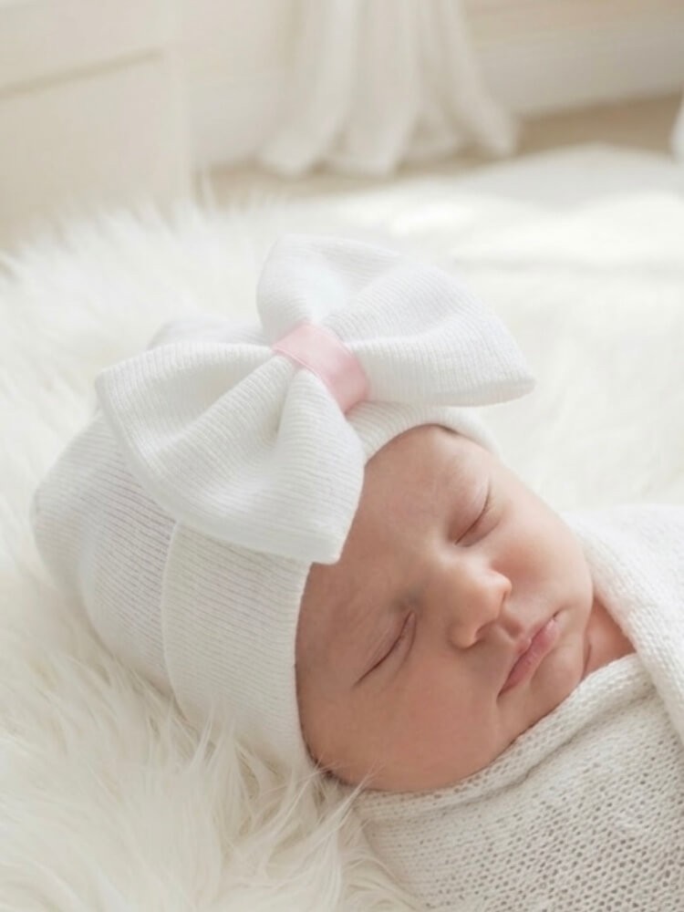 Newborn Hospital Hat White With White Bow